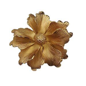 Vintage Giovanni Floral Brooch 3D Goldtone Textured Petals Statement Large